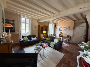 A VENDRE BEAUNE (21200) ENSEMBLE IMMOBILIER CENTRE HISTORIQU
