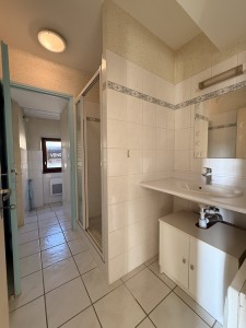 Appartement T3 au coeur du village, proche des commodités
