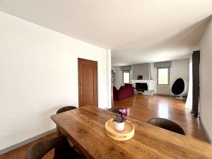 A VENDRE À FONTAINE-LES-DIJON CHARMANTE MAISON DE 220M2 AVEC