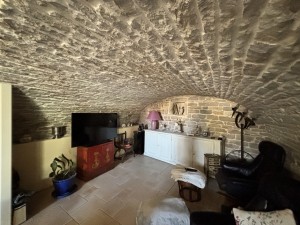 A VENDRE MAISON ANCIENNE ARCENANT 10MN NUITS ST GEORGES HAUT