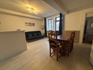 A VENDRE BROCHON (Cote des Vins - 15 mn DIJON Sud - 10 mn NU