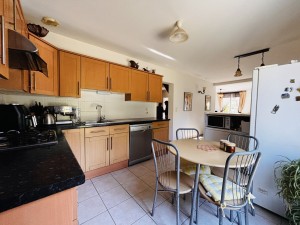 A VENDRE MAISON TYPE 5 ALLEES CAVALIERES QUETIGNY
