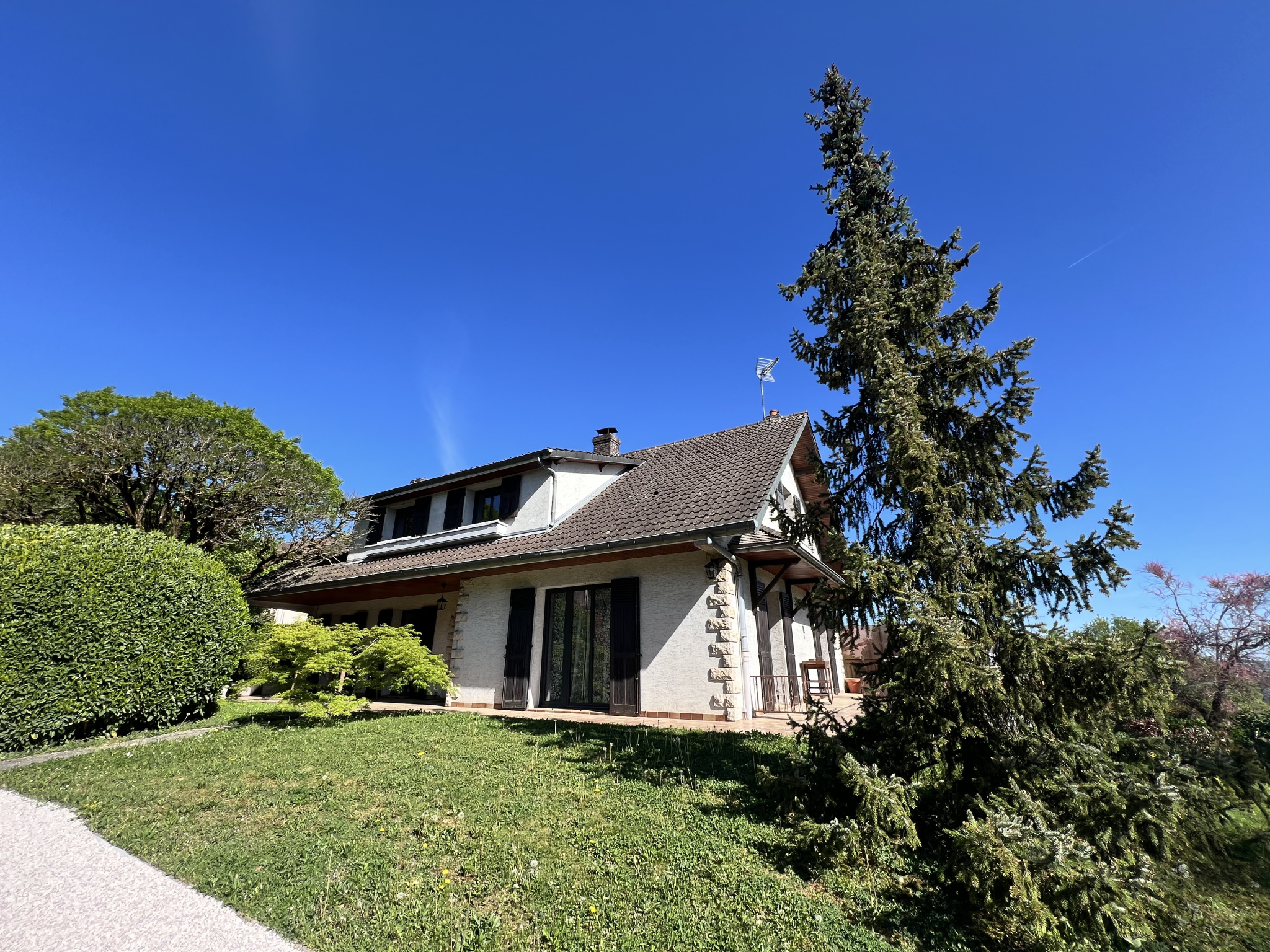 A VENDRE MAISON TALANT (DIJON NORD) de 8 pièces d'environ 19