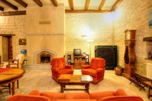 A VENDRE Proche COUSANCE : Magnifique Propriété 11 pièces 35