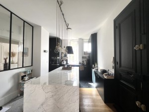 A VENDRE CENTRE VILLE DIJON APPARTEMENT TYPE 8 173M2