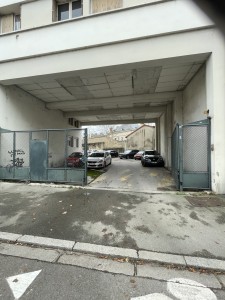 A VENDRE LOT 32 PLACES DE PARKING DIJON RUE BERLIER