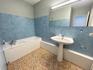 A VENDRE - Appartement T4 lumineux avec balcons DIJON - VALE
