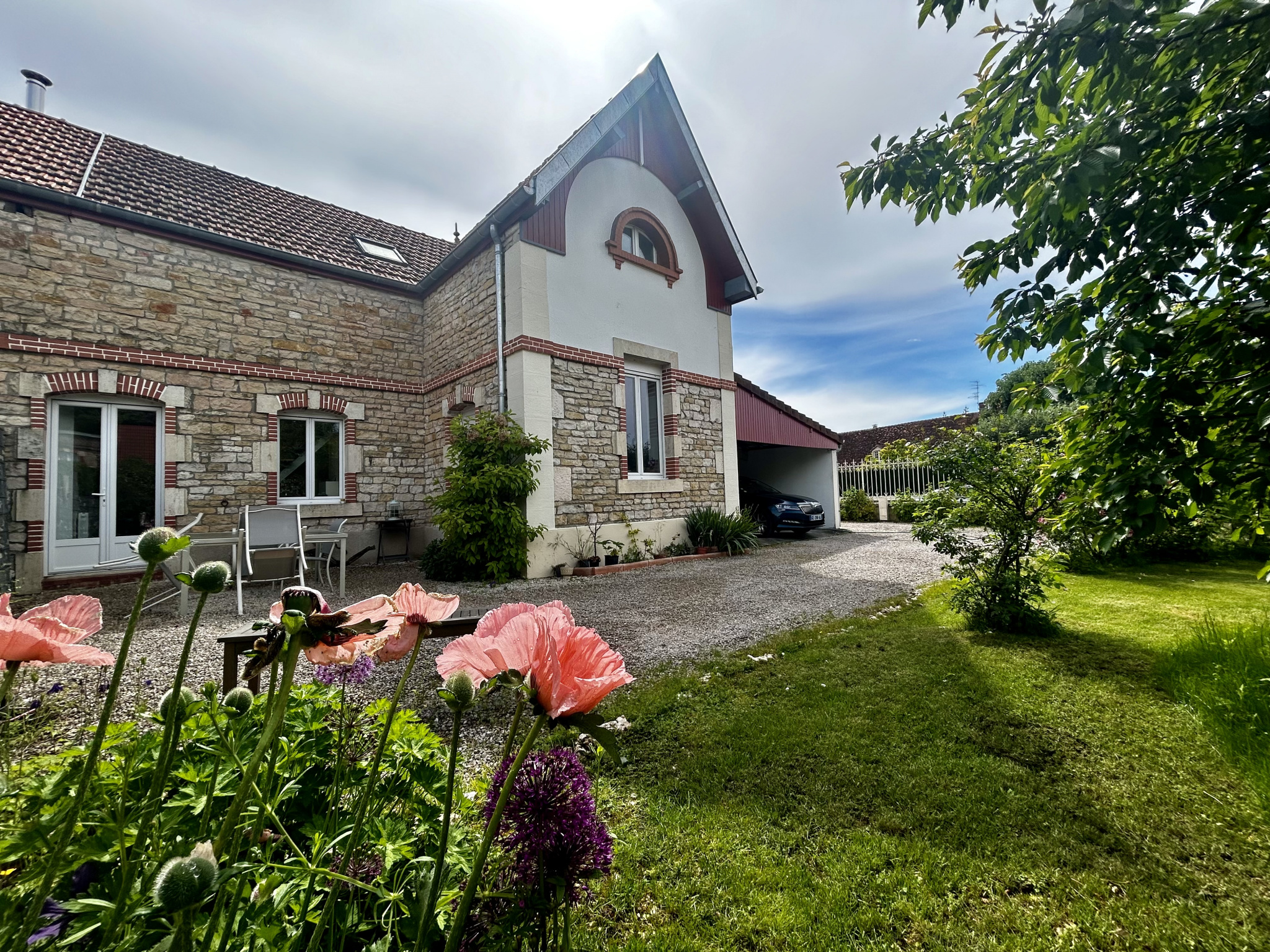 A VENDRE MAISON COUTERNON 