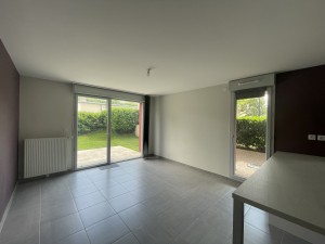 A VENDRE TYPE 3 AVEC JARDIN  DIJON MONTAGNE STE ANNE 