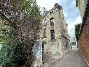 A VENDRE STUDIO DIJON PROCHE CARNOT 